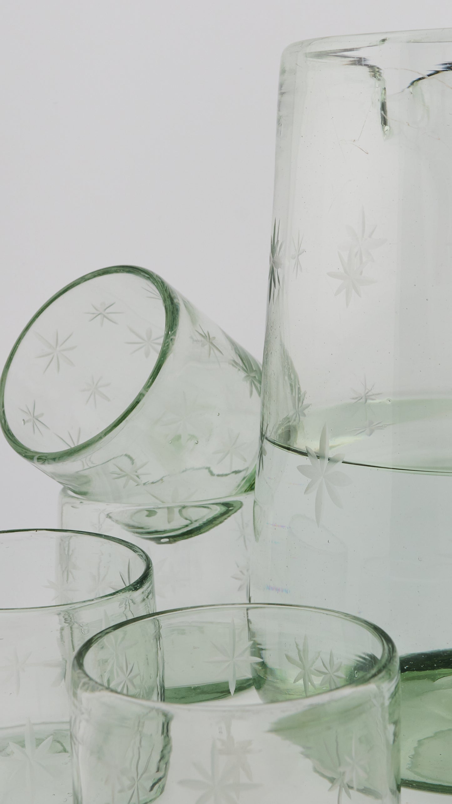 SET 08 – JARRA Y VASOS ESTRELLAS